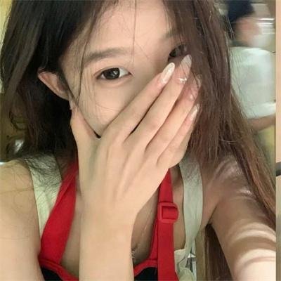 女孩不微笑
